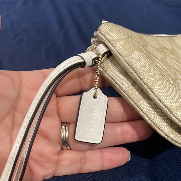 Coach Double corner zip wristlet - Picture 5 of 8